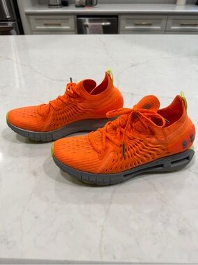 Under Armour EUC Mens HOVR Phantom RN Night Orange Sneakers Running Shoes - SZ 9